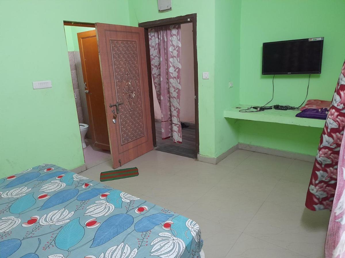 Hotel Tirupati Puri Dış mekan fotoğraf